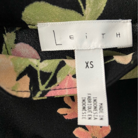 NWOT Leith Floral Print Mock Neck Shift Dress - Picture 10 of 12